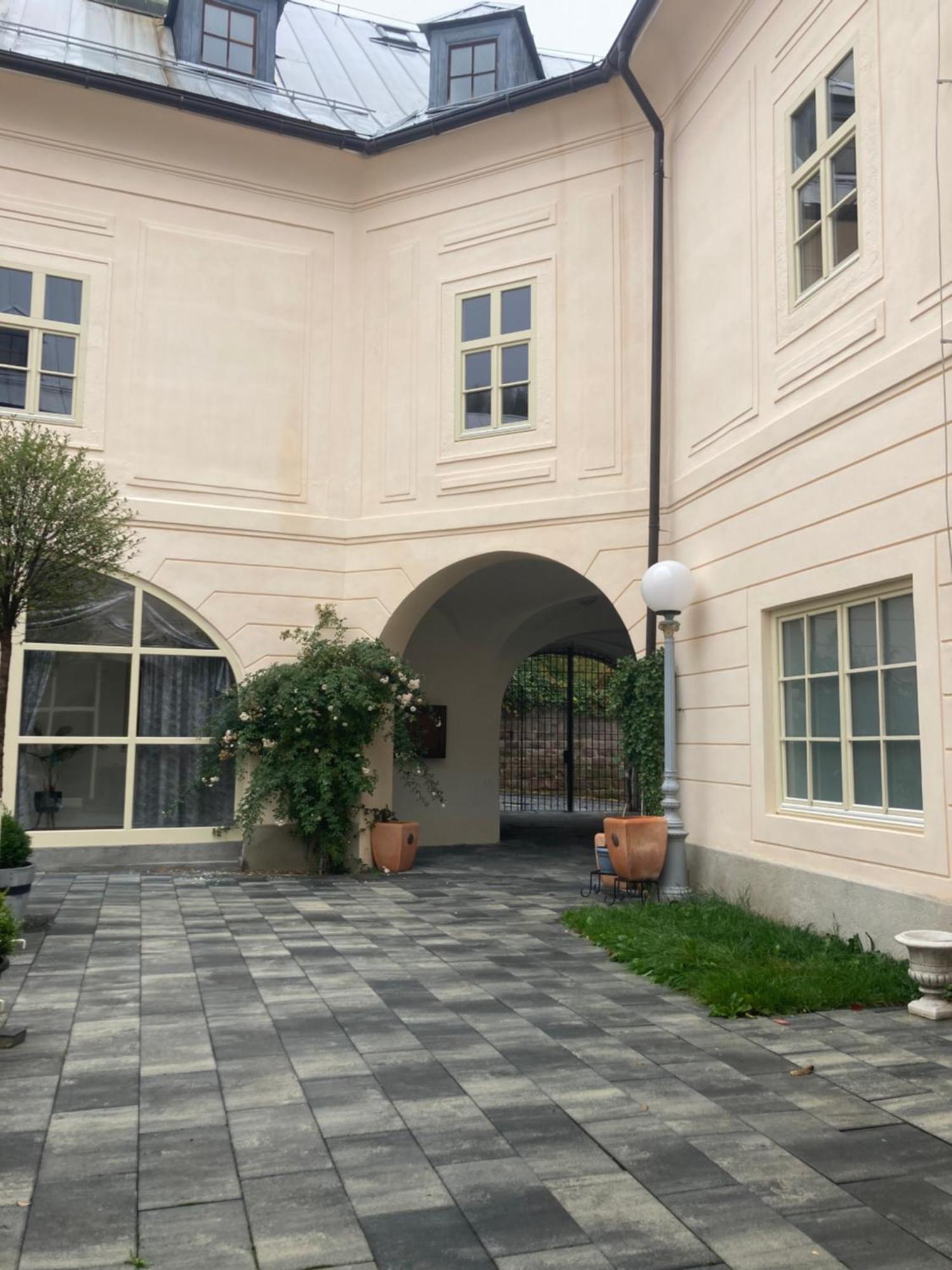 Apartman Pod Starym Zamkom Банська Штявниця Екстер'єр фото